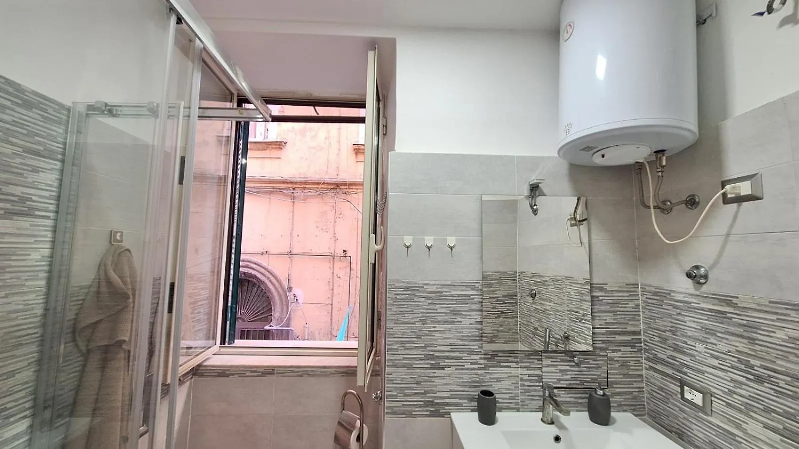 Diego_House Napoli Italia